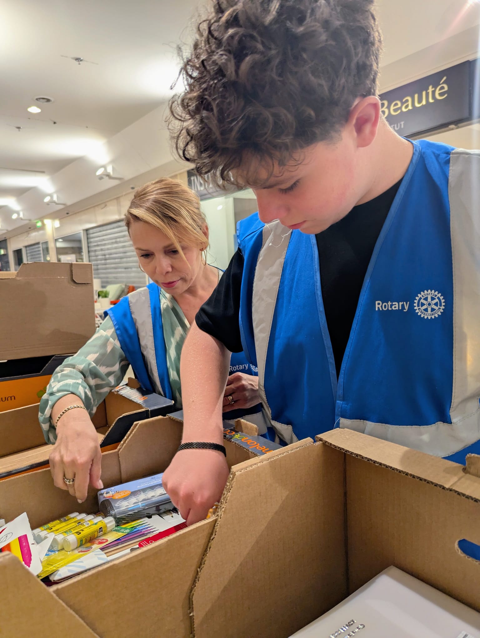 621491ff-571c-4cd2-8e5a-f2e442435c22 621491ff-571c-4cd2-8e5a-f2e442435c22